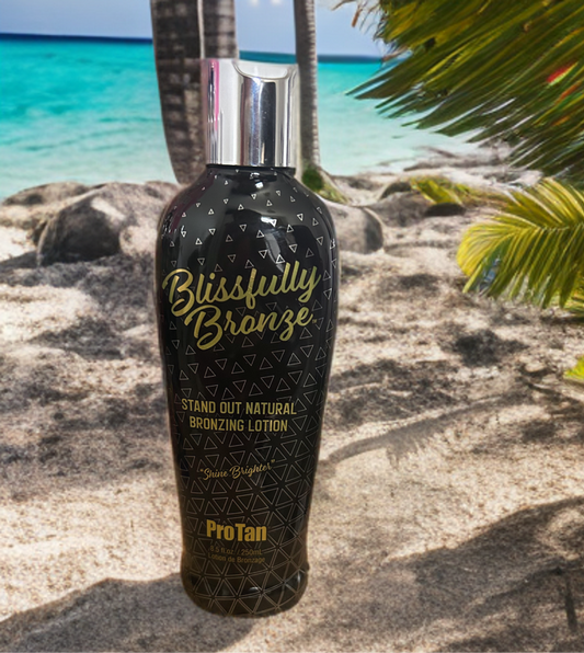 Blissfully Bronze Stand Out Natural Bronzing Tanning
Accelerator 250ml